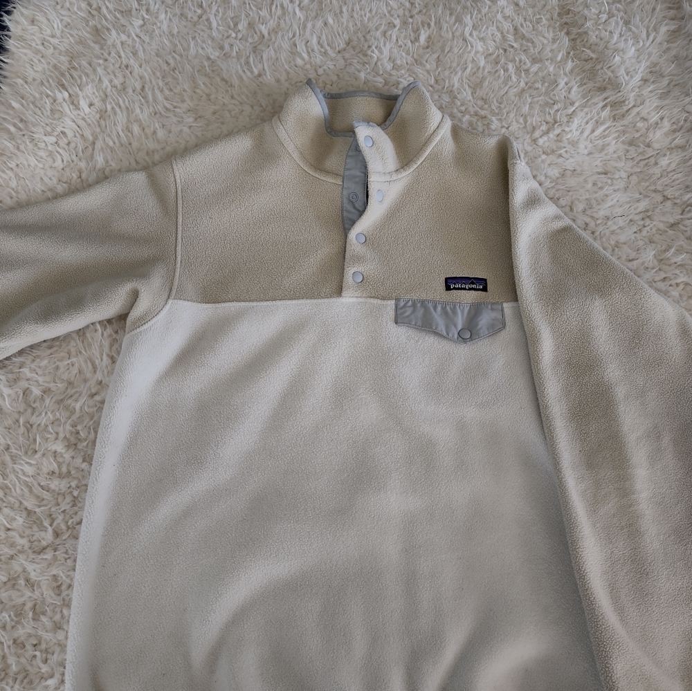 Patagonia fleece pullover jacket